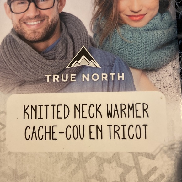 True North Infinity Scarf black and white brand new - Picture 2 of 8